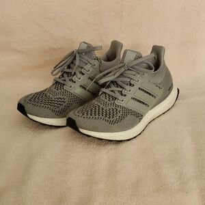 Adidas Ultra boost Gray Running Shoes
